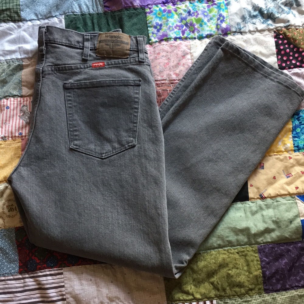 Wrangler gray jeans 34x30